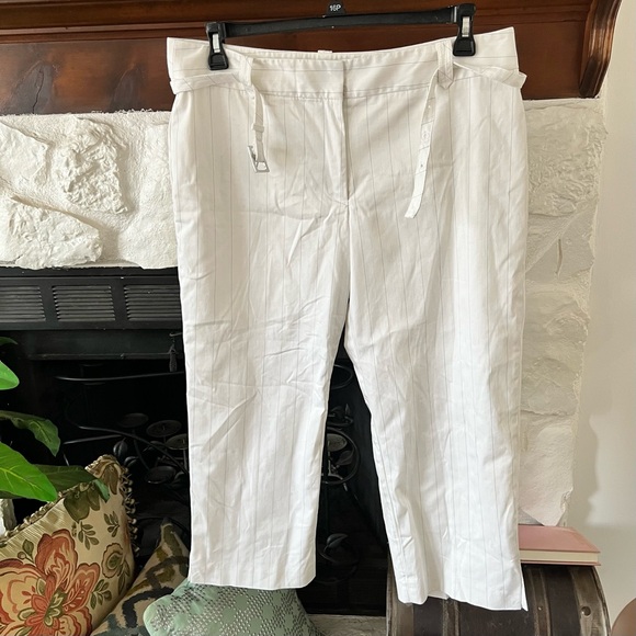 White House Black Market Pants - WHBM Women’s Legacy Capris White with Black Stripes Pants Size 14